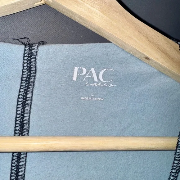 Reverse Seam Pacsun Shirt - Picture 3 of 3